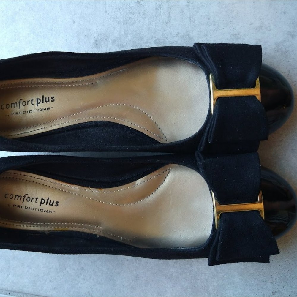 Comfort Plus by Predictions, Black Shoes with "low heels"